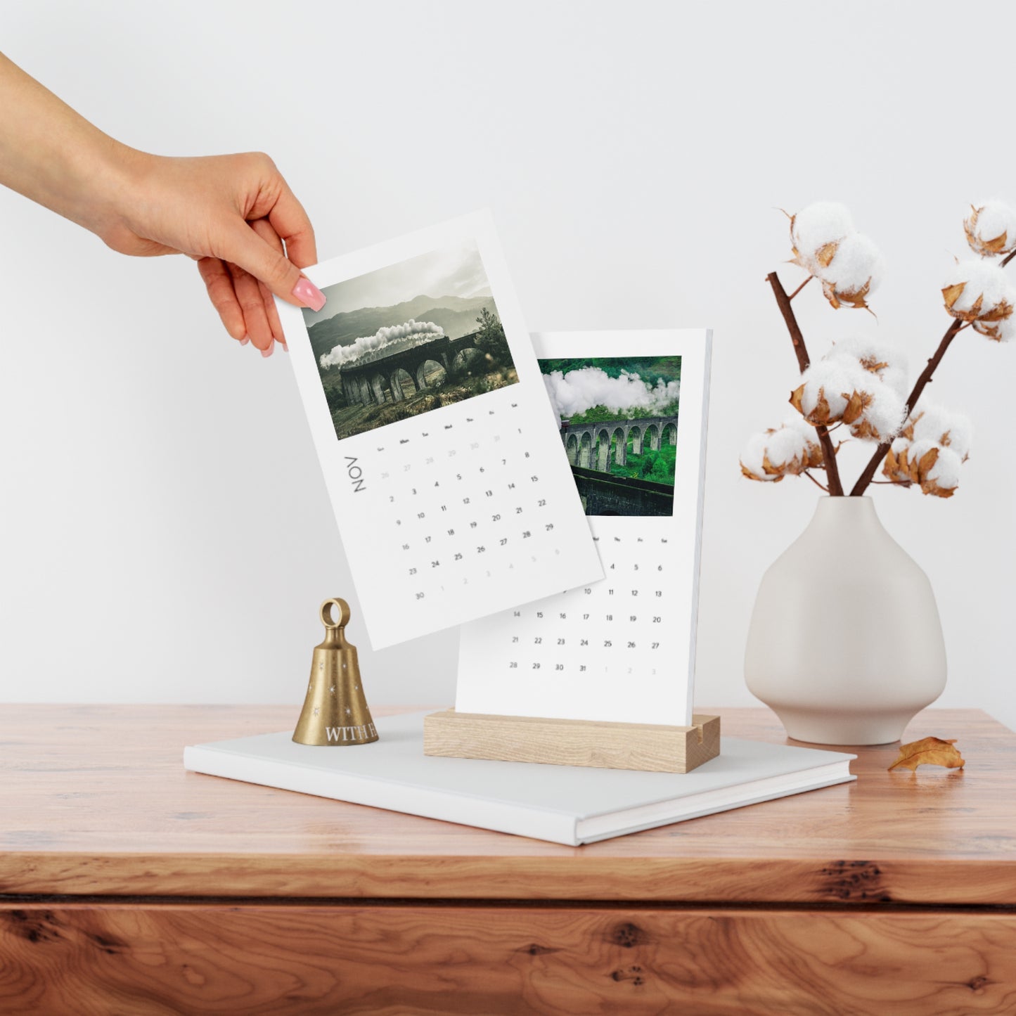 2026 Vintage Train Vertical Desk Calendar: Celebrate the Golden Age of Railways with Classic Photography (10.8" x 8.4")